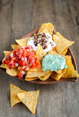 Peynirli cips sosu farklı tipleri ile