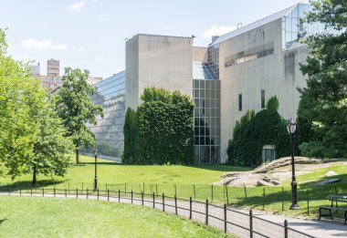 Metropolitan Sanat Müzesi - Central Park'tan görünümü