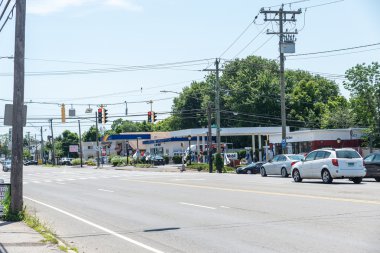 Stamford, Amerika Birleşik Devletleri - 16 Temmuz: View, yüksek Ridge Road üzerinde 16 Temmuz 2015 Stamford, CT Stamford içinde bir şehir eyaletine bağlı Fairfield County, Connecticut, şehrin nüfusu 122,643.