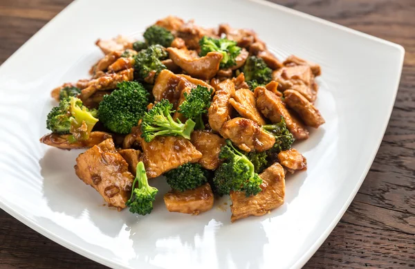 Portion of chicken with broccoli — Stock Photo, Image