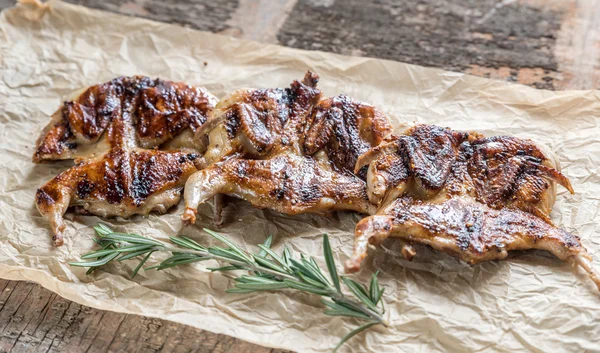 Grilled quails with rosemary — Stock Photo, Image