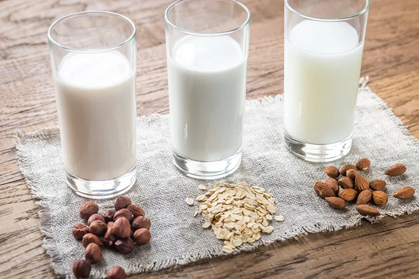Διαφορετικοί τύποι των μη γαλακτοκομικών προϊόντων γάλακτος — Φωτογραφία Αρχείου