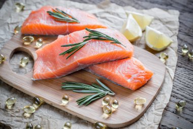 Omega-3 asit (somon, karides, Omega-3 hapları kaynakları)