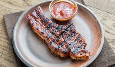 Izgara domuz kaburga kısmını