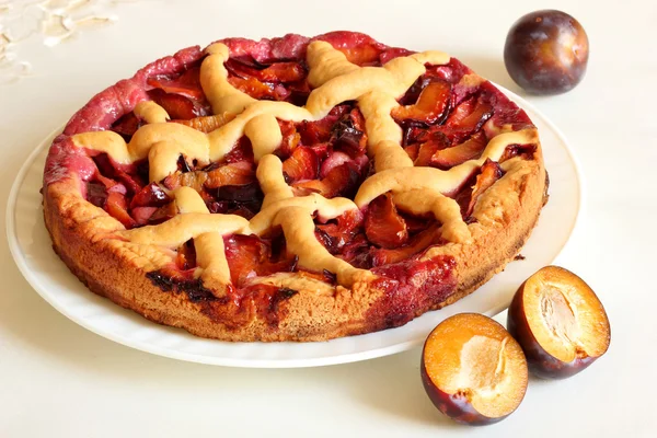 Plum tart — Stock Photo, Image