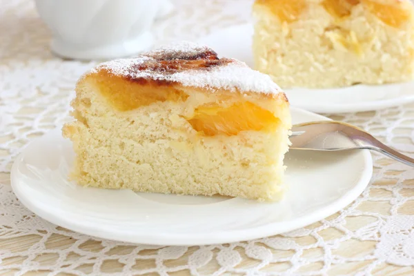 Bolo de ar com laranjas — Fotografia de Stock