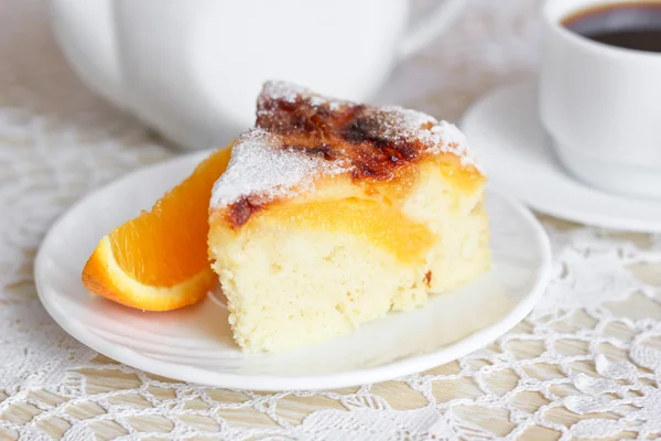 Air tårta med apelsiner — Stockfoto