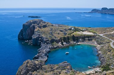 Görünümde St Pauls Bay Lindos, Rhodes, Yunanistan