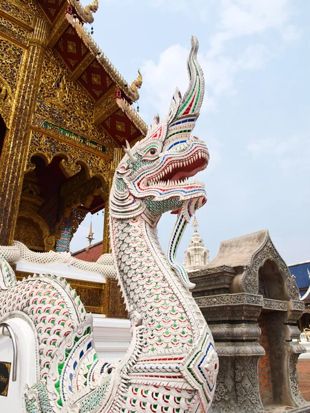 A white stucco naga in Wat Baan Den in Chiang Mai, Thailand — Stock Photo, Image