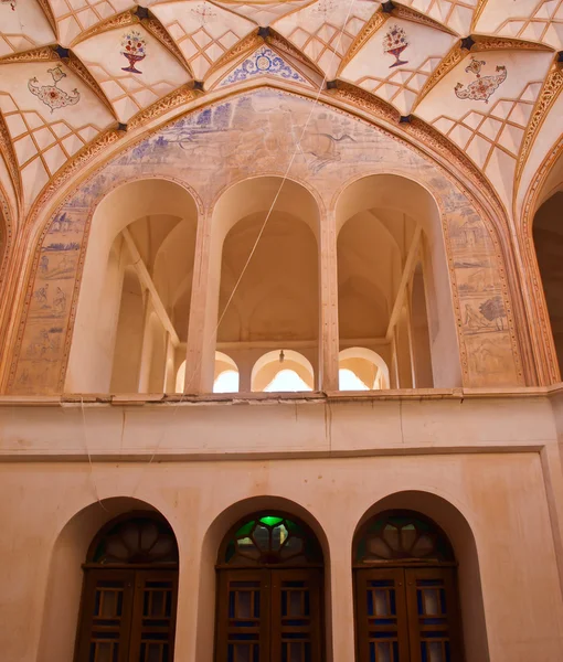 伊朗喀什米尔历史古屋的内部 — 图库照片