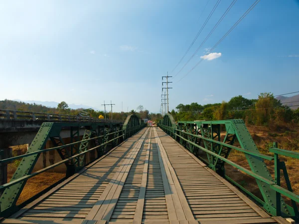 Puente histórico sobre el río Pai en Mae hong son, Tailandia —  Fotos de Stock