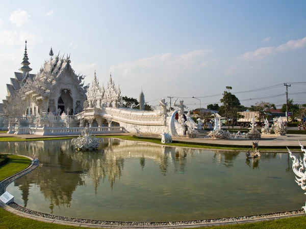 Świątynia białego, Wat Rong Khun, w Chiang Rai, Tajlandia — Zdjęcie stockowe