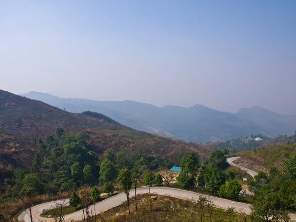 Zobacz drogi z Phatang hill, Chiang rai, Tajlandia — Zdjęcie stockowe