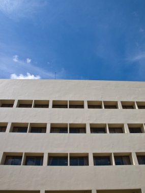 Cephe windows mavi gökyüzü inşaat ofisi