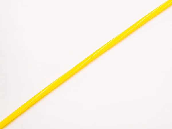 Palha amarela isolada no fundo branco — Fotografia de Stock