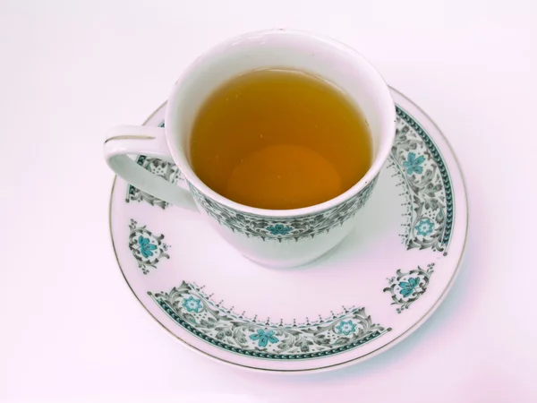 Taza de té de porcelana china aislada en blanco — Foto de Stock