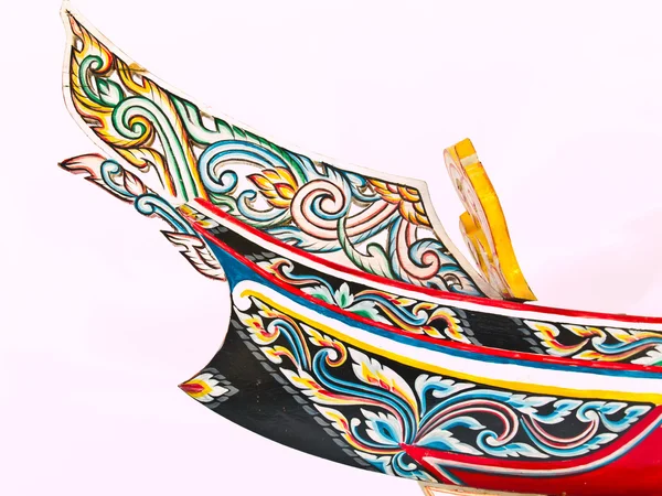 Närbild av huvudet av thailändska sydligaste traditionellt fiske båtmodell, Kolek, isolerade på vit — Stockfoto