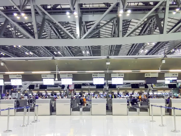 Bangkok, Tayland - 22 Mart: Check-in Suvarnabhumi sayaçları 