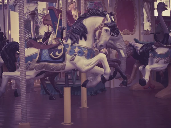 Chevaux de carrousel — Photo