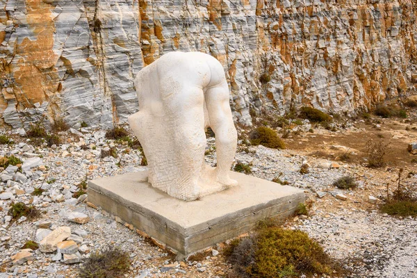 Ios Grécia Setembro 2020 Arte Grega Contemporânea Uma Escultura Mármore — Fotografia de Stock