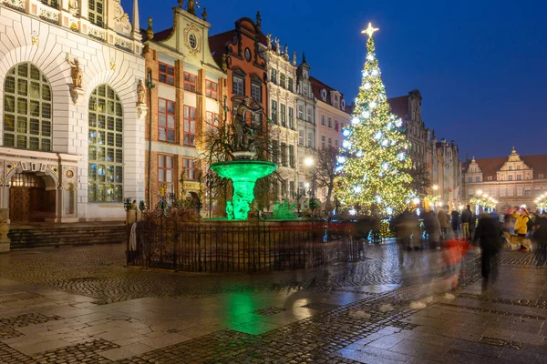 Gdańsk Polska Grudnia 2020 Świąteczna Sceneria Przy Średniowiecznej Ulicy Long — Zdjęcie stockowe