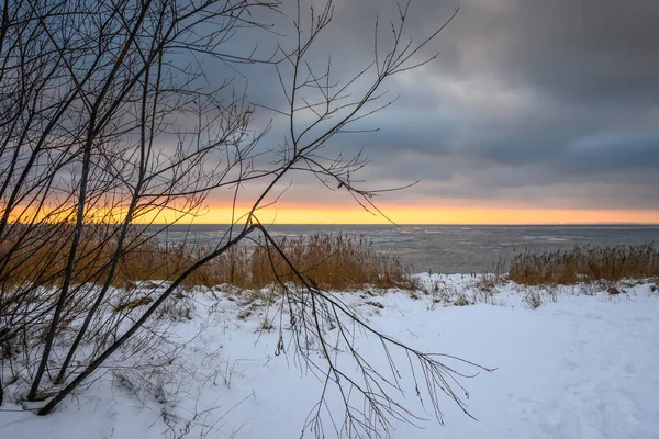 Plage Enneigée Coucher Soleil Paysage Hivernal Jastarnia Sur Côte Péninsule — Photo