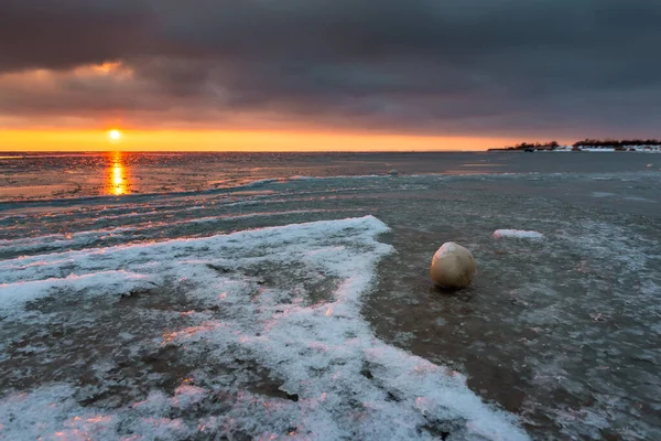 Zimní Krajina Baltského Moře Zmrzlá Voda Pláži Jastarnii Hel Peninsula — Stock fotografie