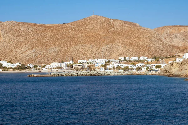 Costa Folegandros Isla Grecia Mar Egeo Soleado Día Verano — Foto de Stock