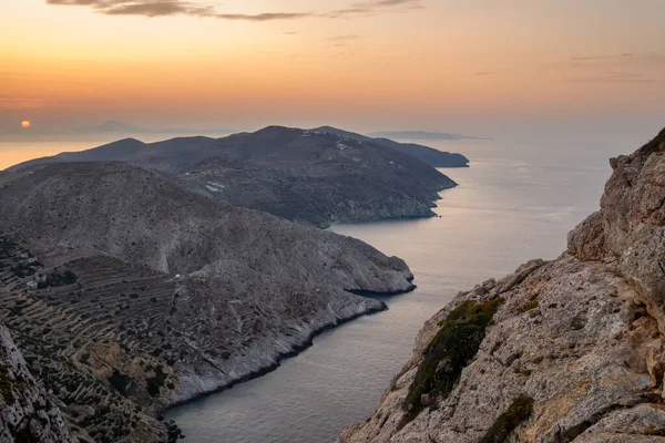 Geweldige Kliffen Gezien Tijdens Zonsondergang Het Eiland Folegandros Cycladen Griekenland — Stockfoto