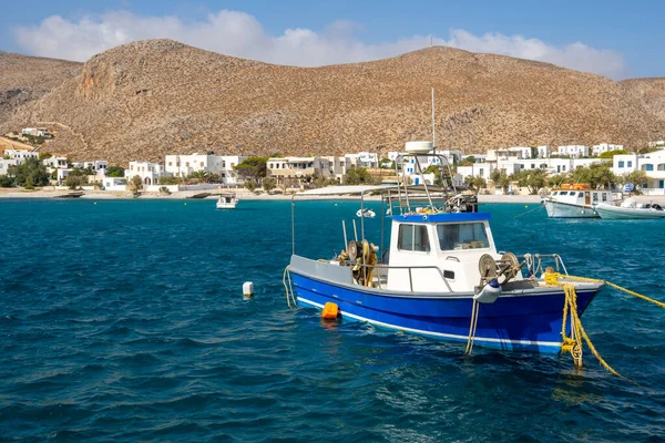 Barcos Pesca Atracando Porto Karavostasi Ilha Folegandros Cyclades Grécia — Fotografia de Stock