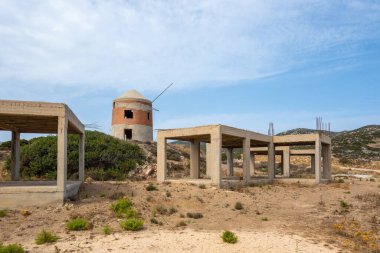Antiparos Adası 'nda Yunan tatil binası yapım aşamasında. Cyclades, Yunanistan