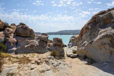 Kolymbithres plajında inanılmaz kaya oluşumları, Paros adası, Kiklad, Yunanistan