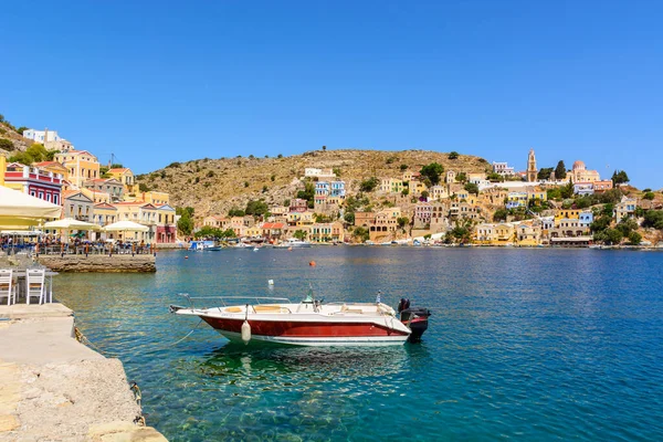 Symi - Dodecanese 'de resim gibi bir Yunan adası. Yunanistan
