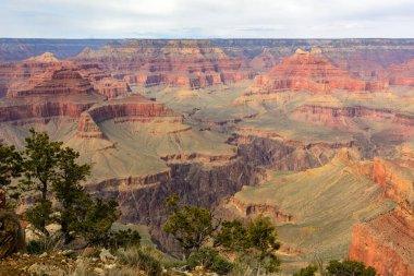 ABD Büyük Kanyon Ulusal Parkı Arizona 'nın kuzeybatısında yer almaktadır.