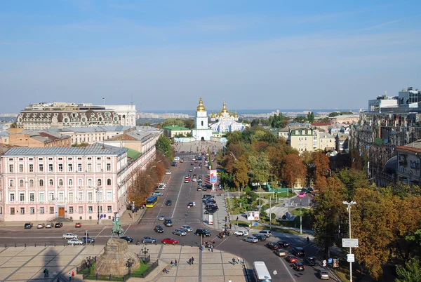 Vista de Kiev com o campanário de Santa Sofia — Fotografia de Stock