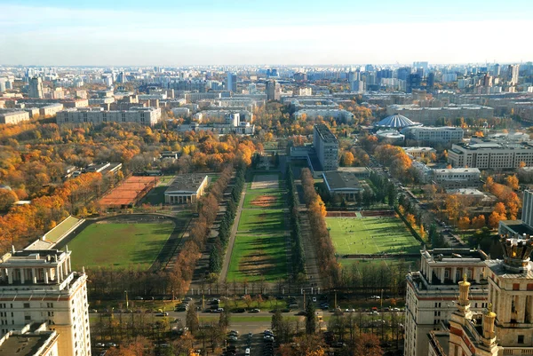 Vue de la hauteur de Moscou le jour d'automne — Photo