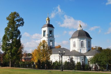 Parkta Tsaritsyno Moskova'da Ortodoks Kilisesi