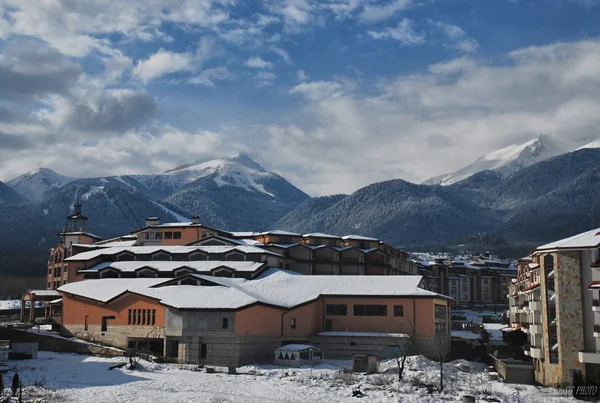 Pohled na lyžařské středisko Bansko v Bulharsku Royalty Free Stock Fotografie