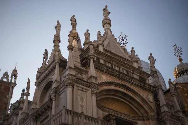 Architecture ancienne dans le Palais des Doges à Venise — Photo