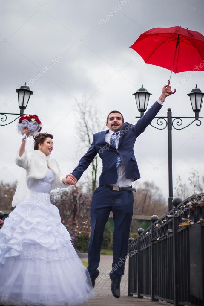 red umbrella wedding