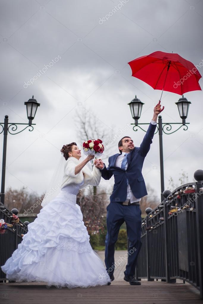 red umbrella wedding