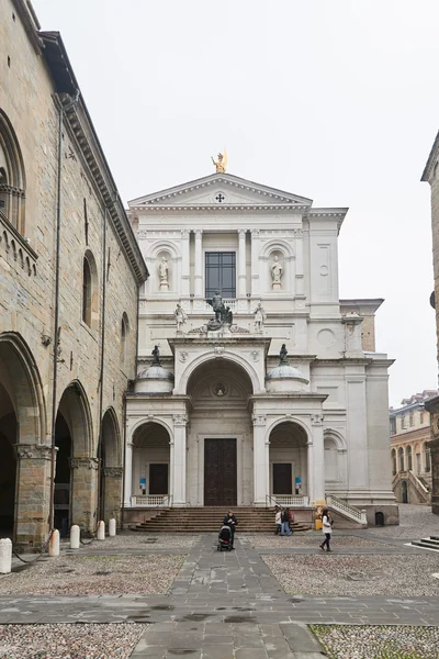 Cattedrale ді Сант'Алессандро — стокове фото