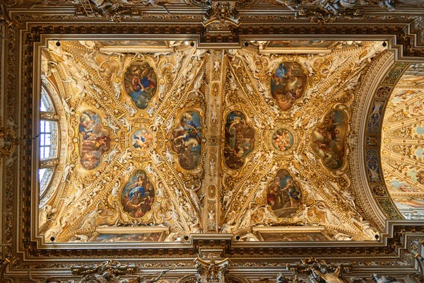 Wnętrze Bazyliki Santa Maria Maggiore — Zdjęcie stockowe