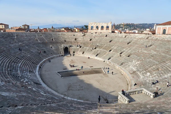 Verona Arena, um anfiteatro romano na Piazza Bra — Fotografia de Stock