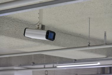 CCTV kamera tavan