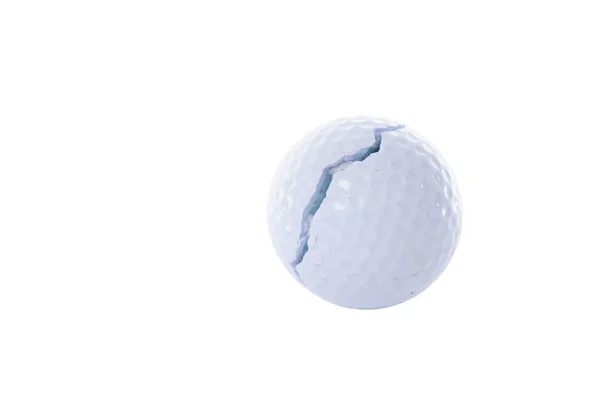 Geknackter weißer Golfball — Stockfoto