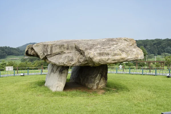 Dolmen en île de ganghwa — Photo