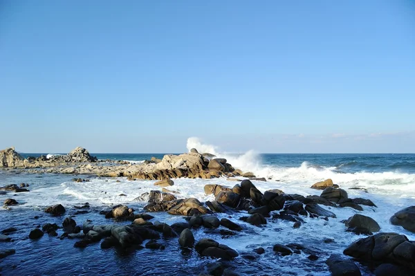 Weißwasser im Ostseestrand, Korea — Stockfoto