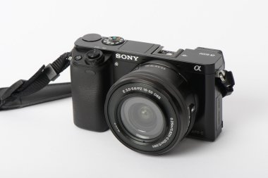 Gimpo, Kore - 18 Ağustos 2014: Sony Ilce6000