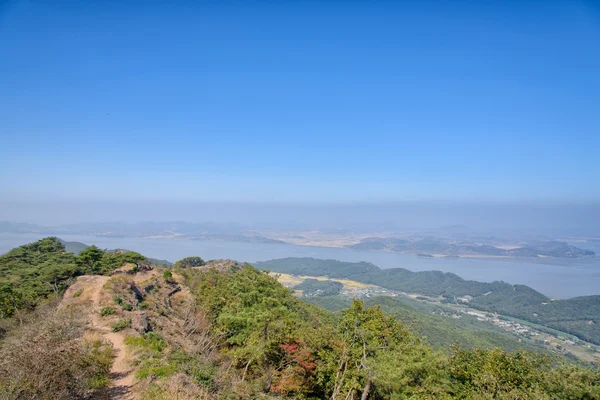 GIMPO, COREA - 09 DE OCTUBRE DE 2014: Vista de la costa en Corea del Norte —  Fotos de Stock